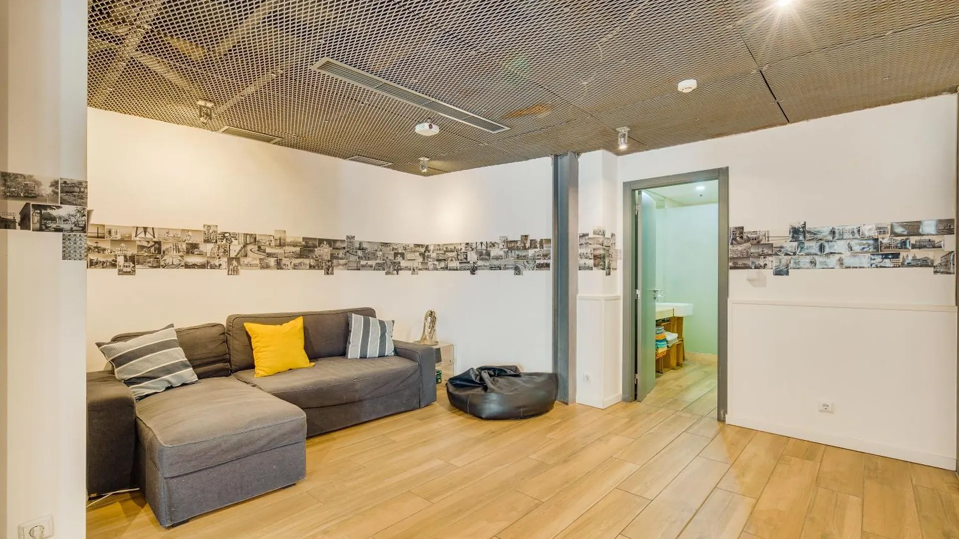 Historical Loft Apartment Lisbon